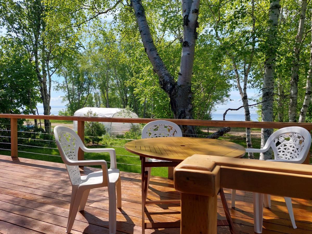 La Nef Bleue Villa Tadoussac Luaran gambar