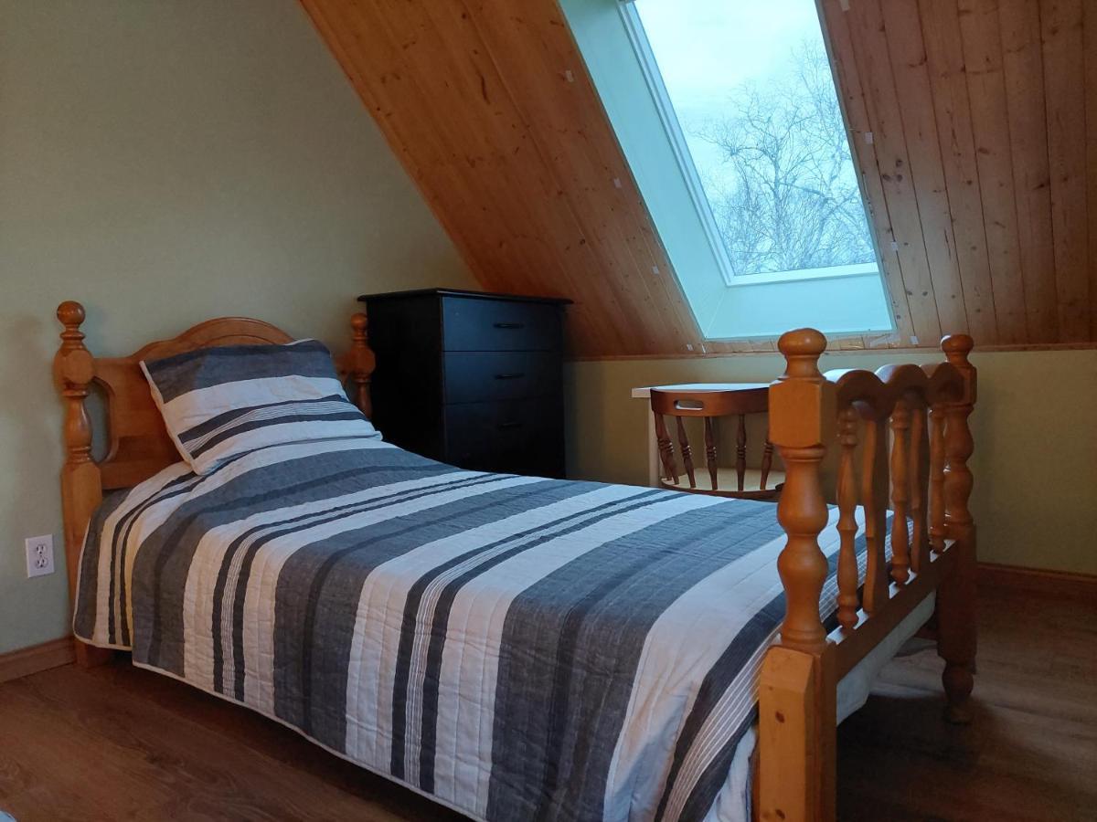 La Nef Bleue Villa Tadoussac Luaran gambar