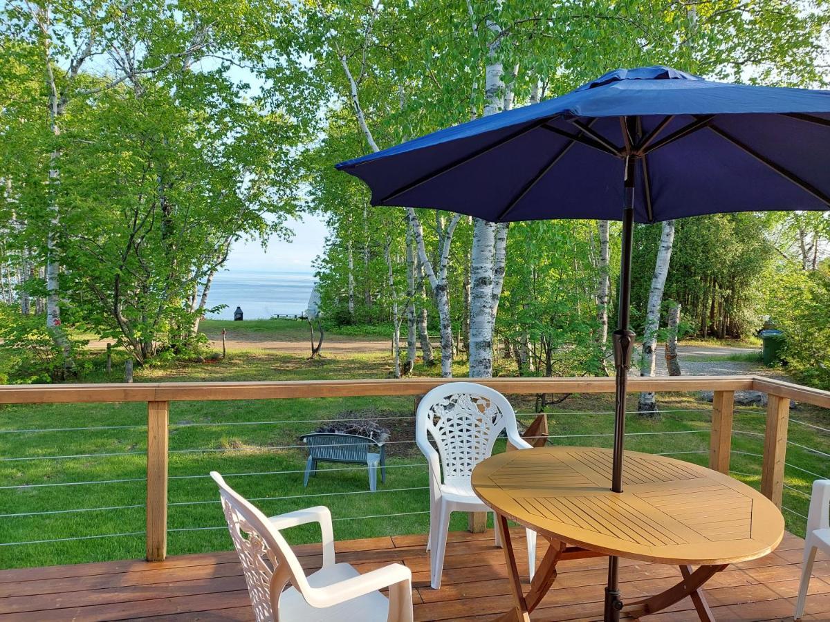 La Nef Bleue Villa Tadoussac Luaran gambar